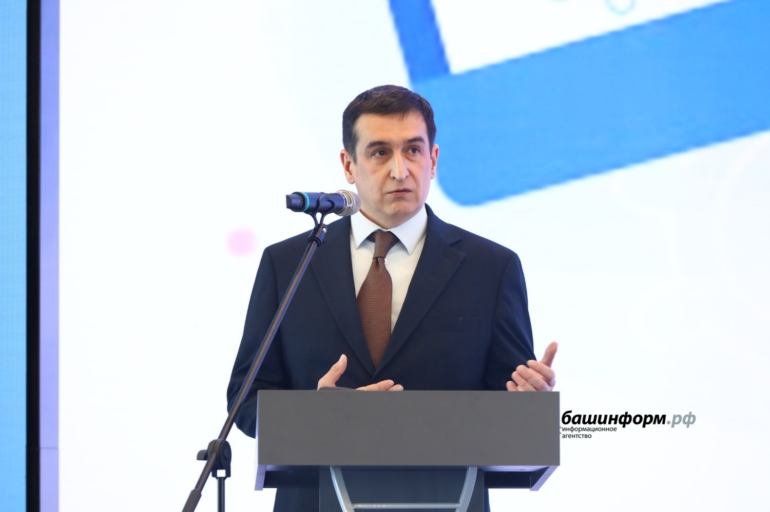 Валерий Шахов / «Башинформ» мәғлүмәт агентлығы