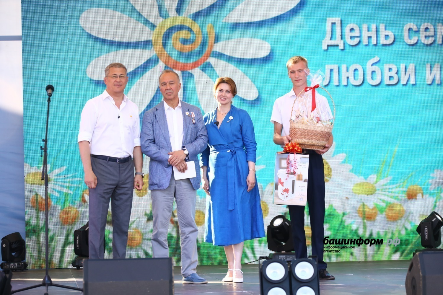 Валерий Шахов